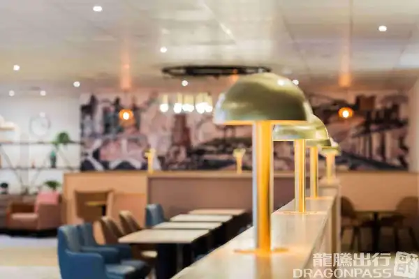 Aspire Lounge - 1