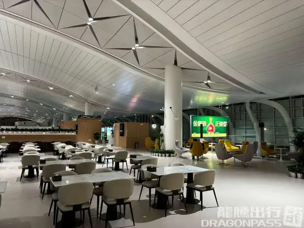First Class Lounge – photos 5