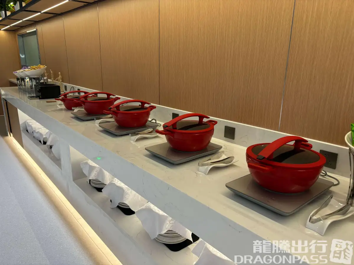 First Class Lounge – photos 12