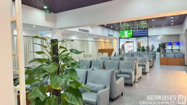 South Airlines First Class and Business Class Pearl Member Lounge (T2 Domestic) – photos 5