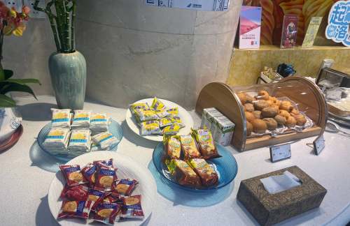 DLC南航头等舱/公务舱/精英会员休息室（T1国际）