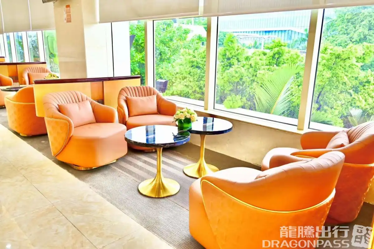 Easy Travel Lounge 2 (T1 Domestic) – photos 6
