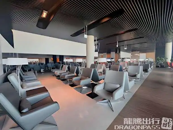 ANA Lounge – photos 7
