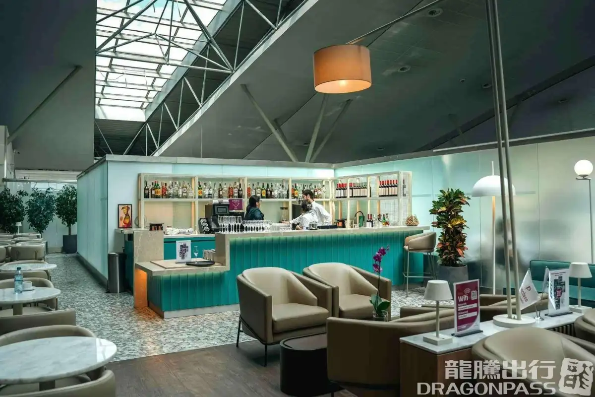 Primeclass Lounge – photos 7