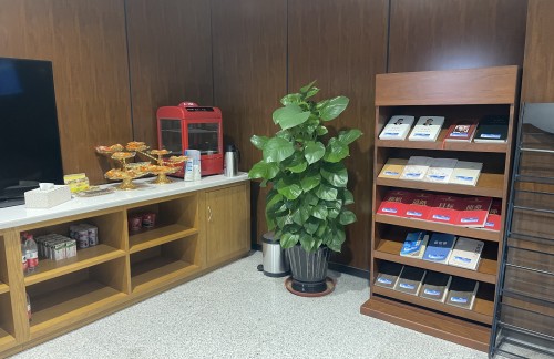 ZQZ头等舱/公务舱休息室