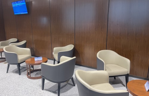 ZQZ头等舱/公务舱休息室