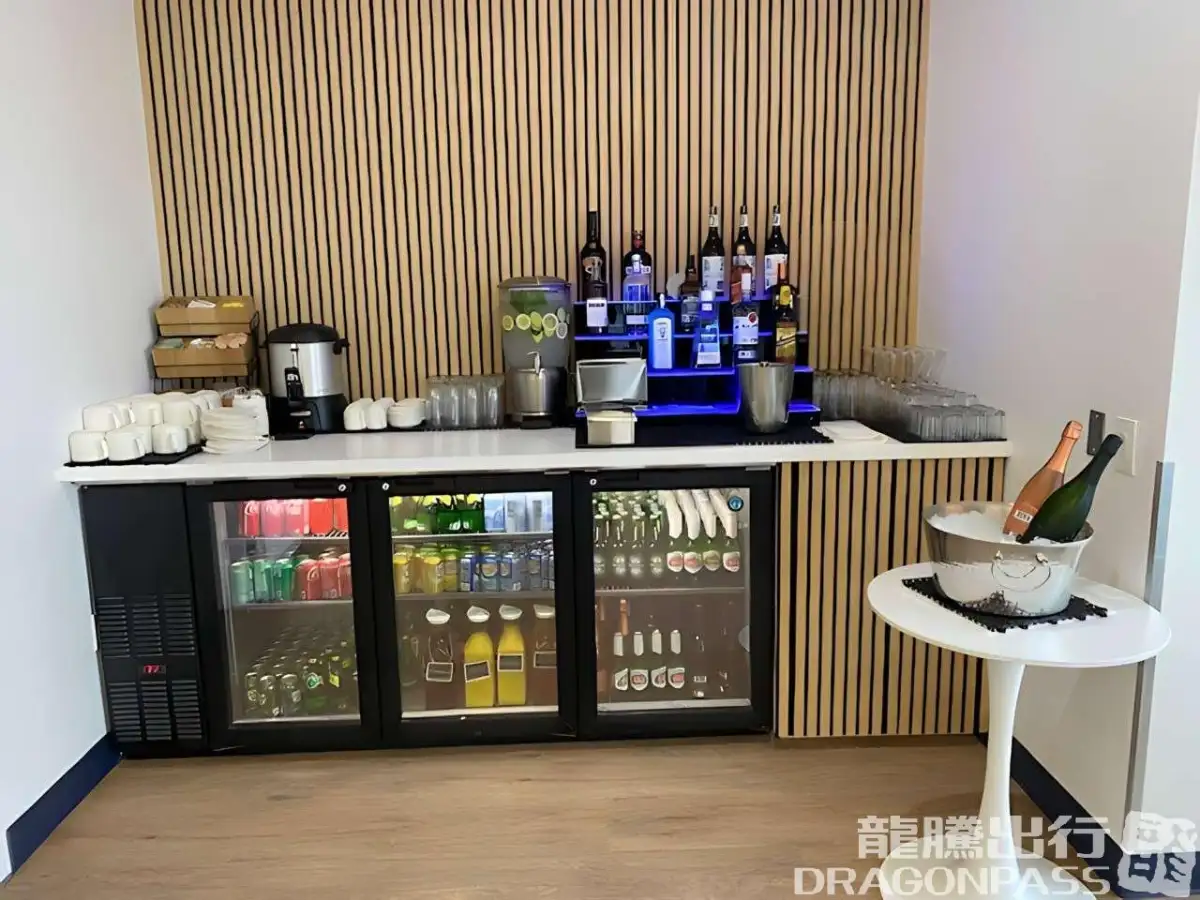 Air France Lounge – photos 5