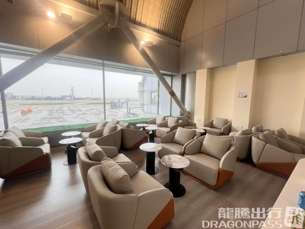 CIPB2 Lounge – photos 6