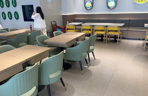 贵阳龙洞堡国际机场贵凤凰|贵州米粉·小吃(贵州小吃美食城)