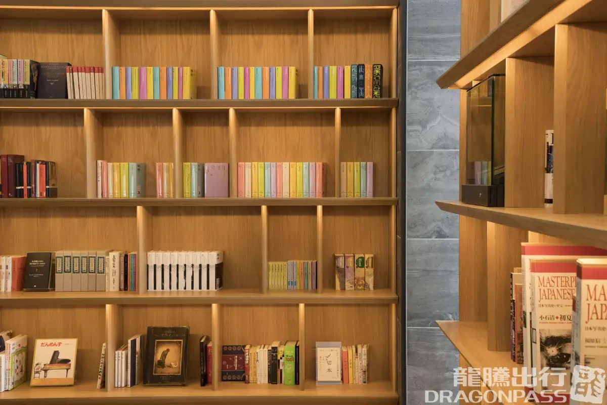 CAFÉ SKY LIBRARY – photos 3