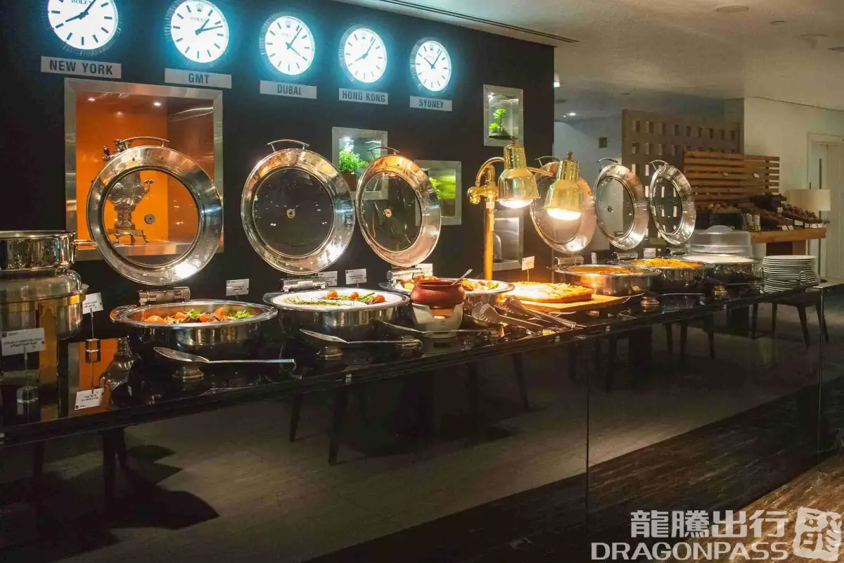 Ahlan Lounge Executive Floor* – photos 5