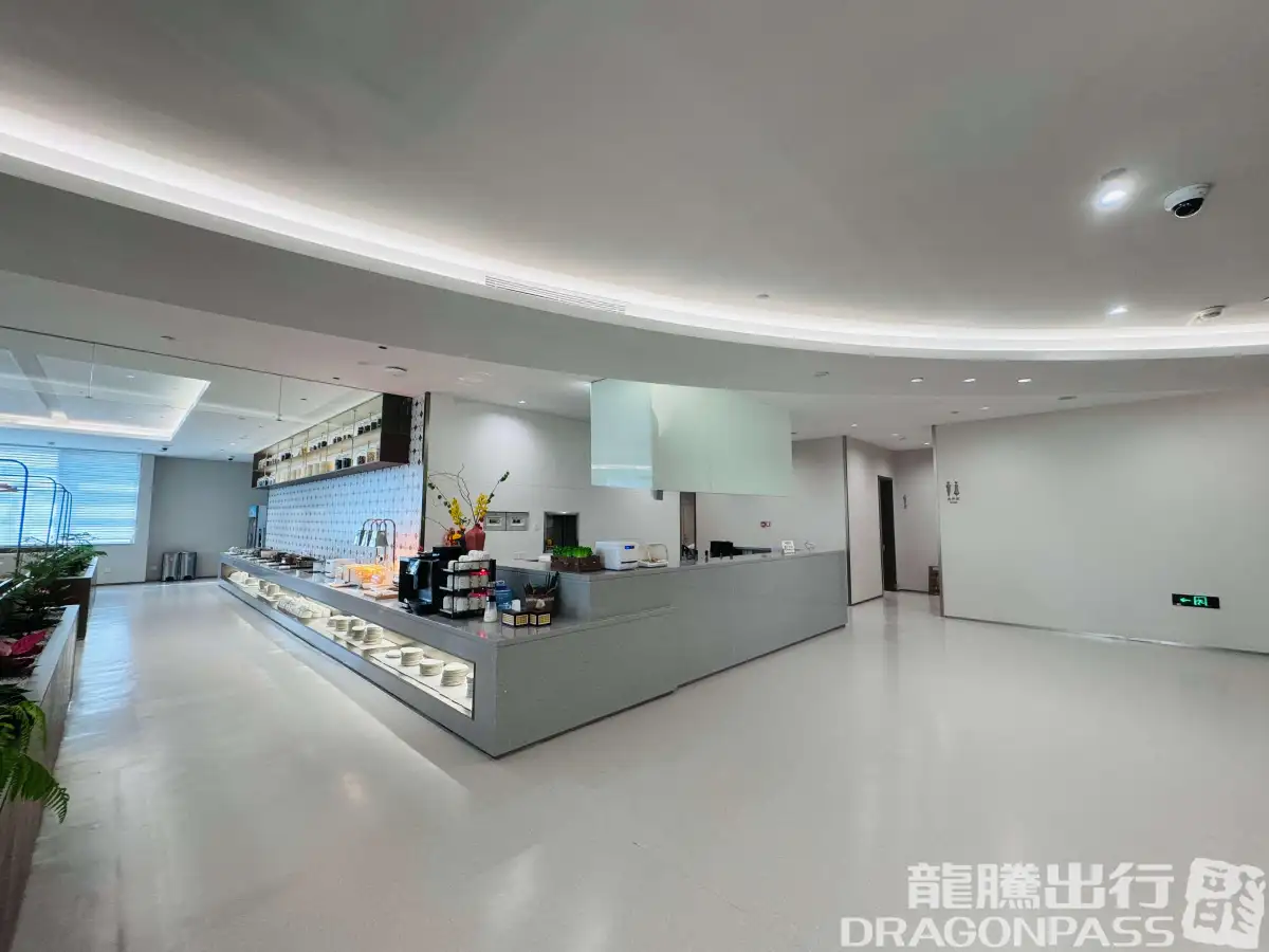 No.7 International First Class Lounge – photos 6