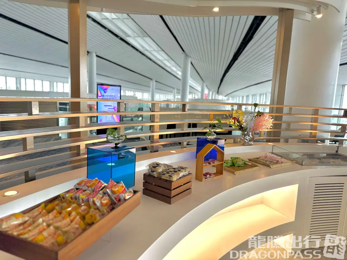 CHUM International Lounge – photos 2