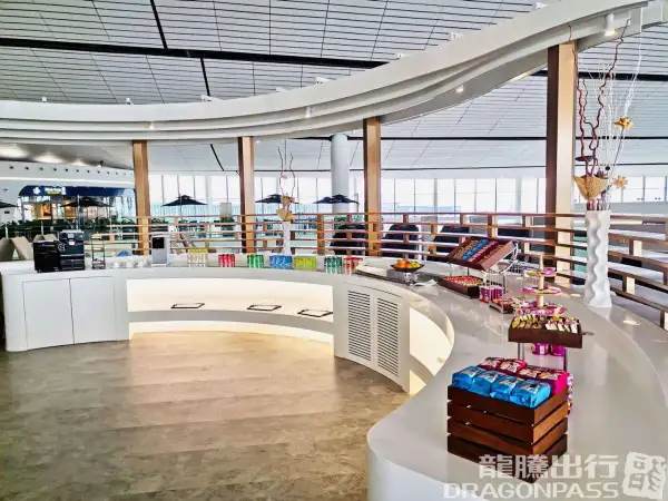 CHUM International Lounge – photos 4