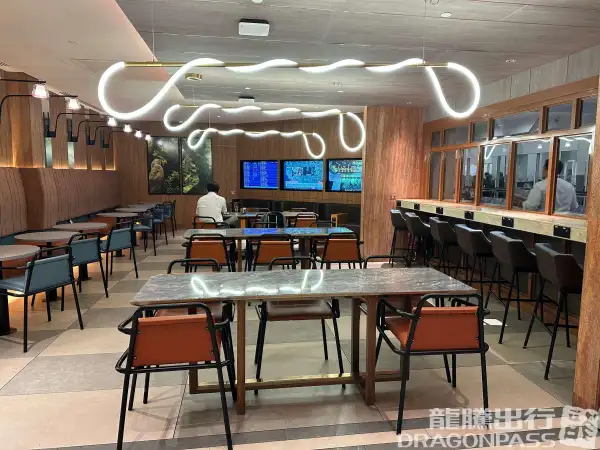 Travel Club Lounge (T2) – photos 5