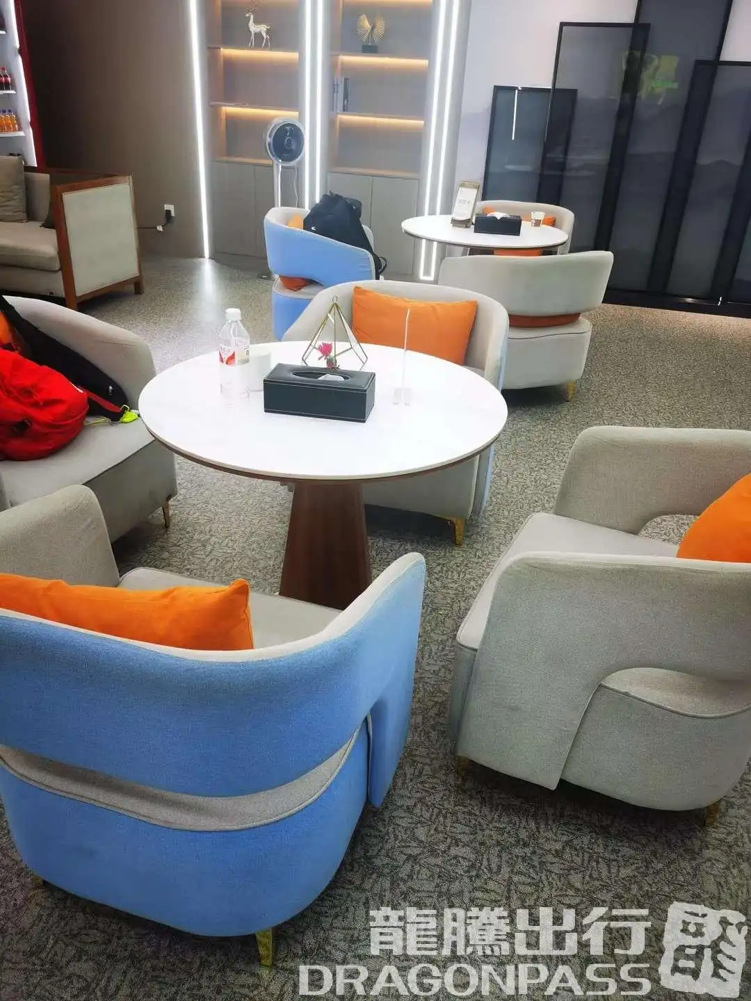Guest Rest Area before security check (T2 Domestic) – photos 11