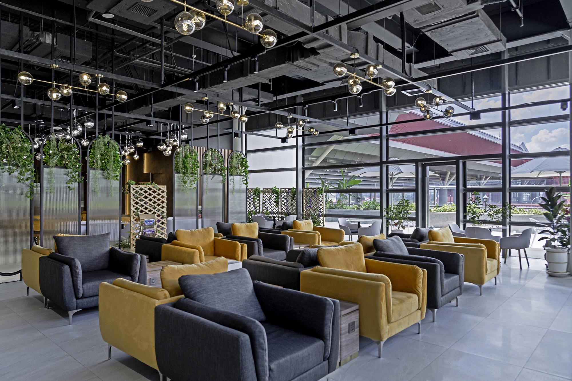 Angkor Lounge atmosphere, image 3