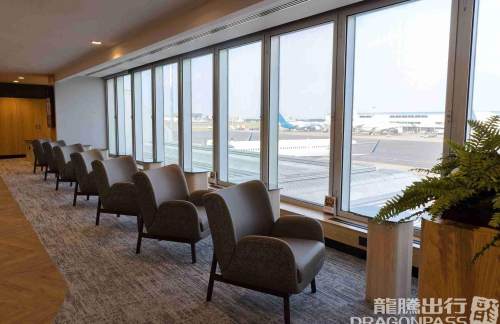 LHRPlaza Premium Lounge (T4 Departures)