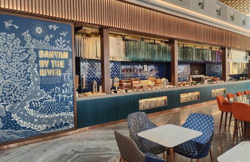 BLR080 International Lounge