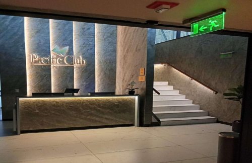 SCLSalon Pacific Club T1