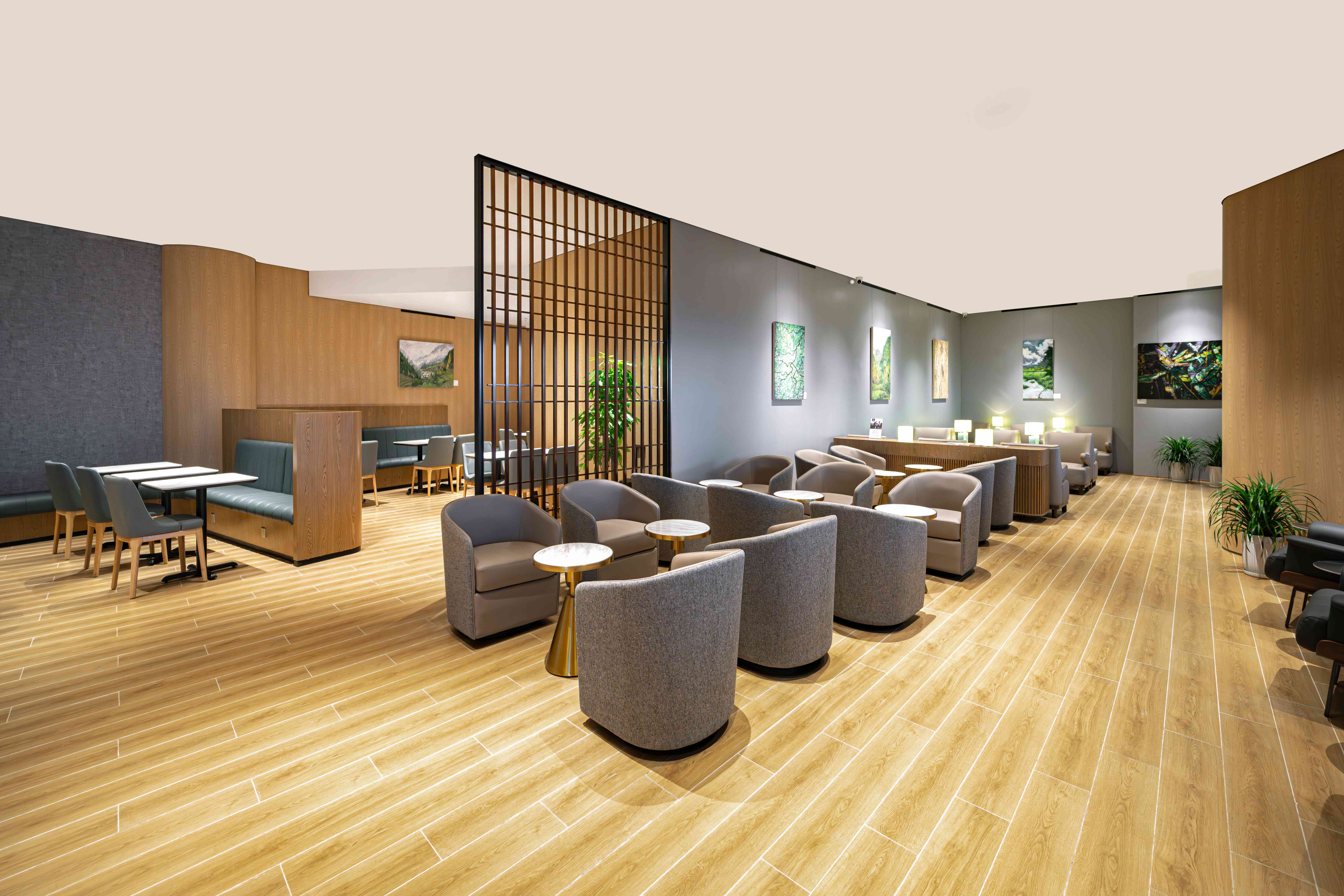 Plaza Premium Lounge (Domestic) atmosphere, image 2