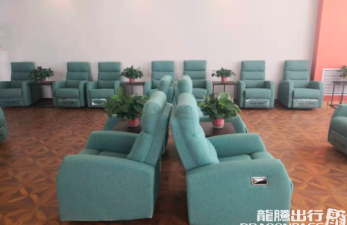 air-441365龙腾商务座候车区