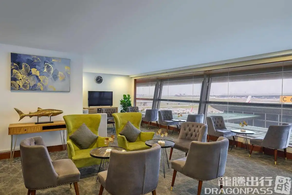 Sky Suite Airport Lounge KLIA T1 – photos 3