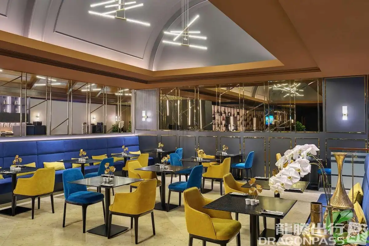 Sky Suite Airport Lounge KLIA T1 – photos 11