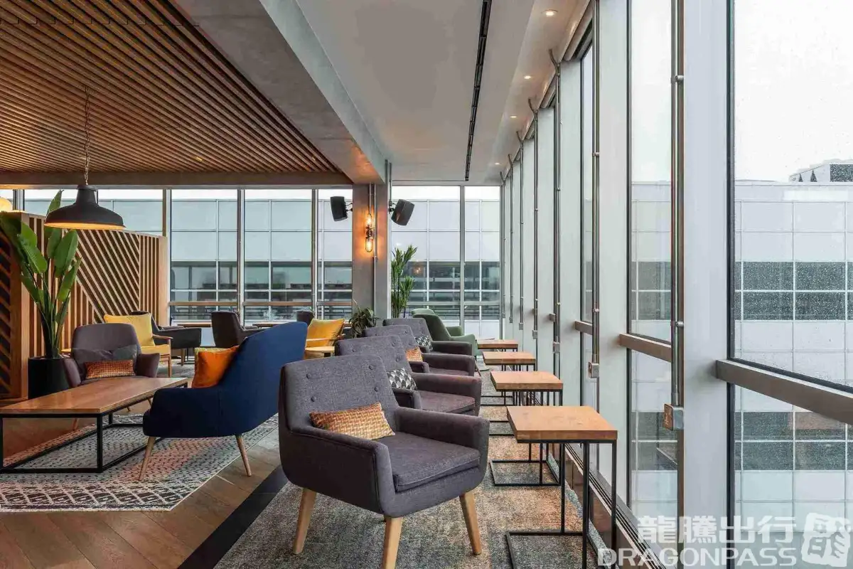 My Lounge Gatwick North – photos 8