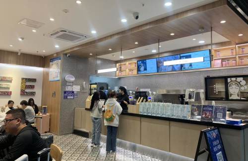 重庆北站霸王茶姬(2A-3A检票口旁)