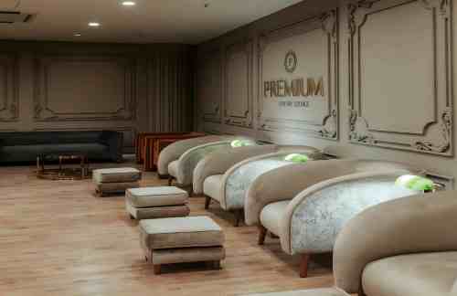 HREPremium Luxury Lounge