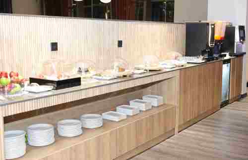 air-6893540Platinum Lounge (Domestic)