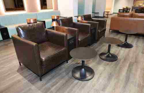 air-6893540Platinum Lounge (Domestic)