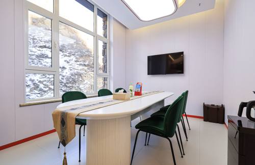 air-6894940崇礼万龙雪场贵宾厅