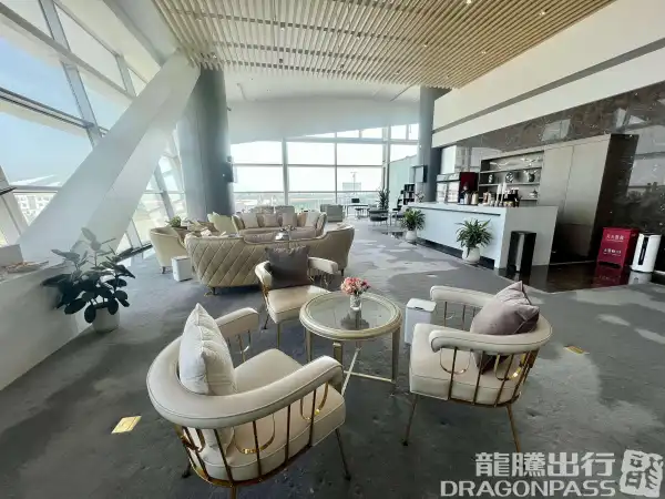 First Class Lounge (2F) - 1