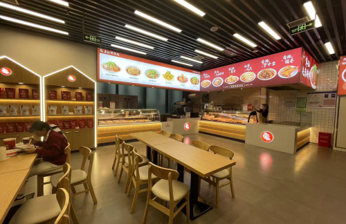 重庆西站廖记棒棒鸡