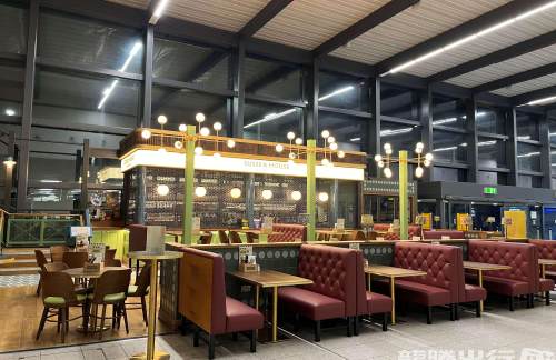 伦敦盖特威克机场Nicholas Culpepper Pub and Dining