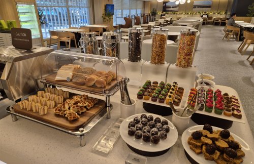 ICNSky Hub Lounge (East Wing)