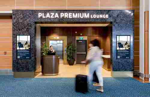 YVRPlaza Premium International Lounge
