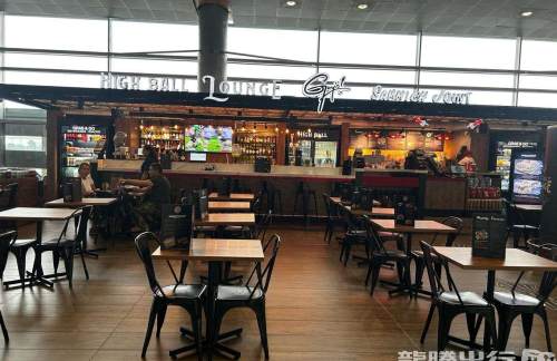 波哥大埃尔多拉多国际机场GUY´S HIGHBALL & SAMICH JOINT