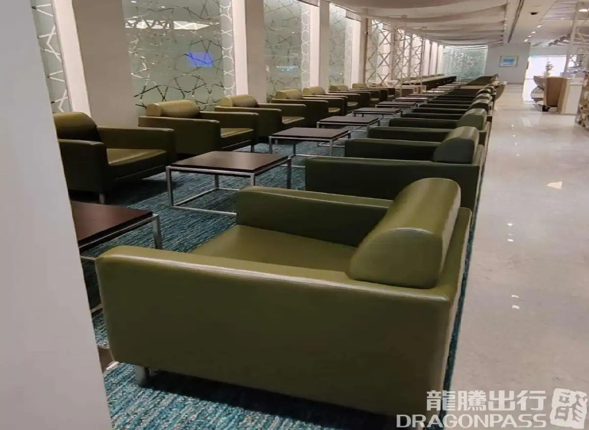 Ahlan Lounge (Concourse D) – photos 4