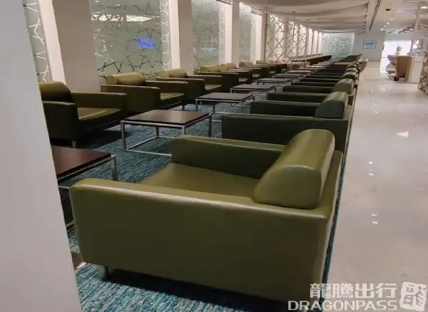 Ahlan Lounge (Concourse D) – photos 4