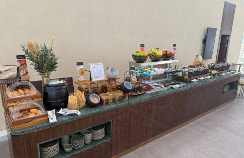 RUHPlaza Premium Lounge