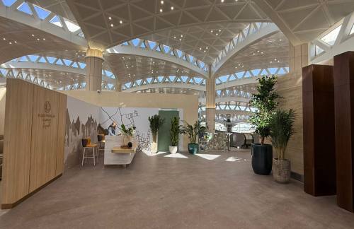 RUHPlaza Premium Lounge