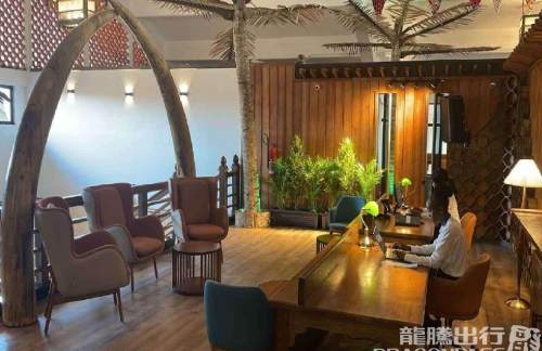 MBABosphorus Lounge 