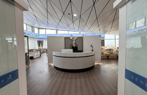 XUZ头等舱候机室（T2国内）