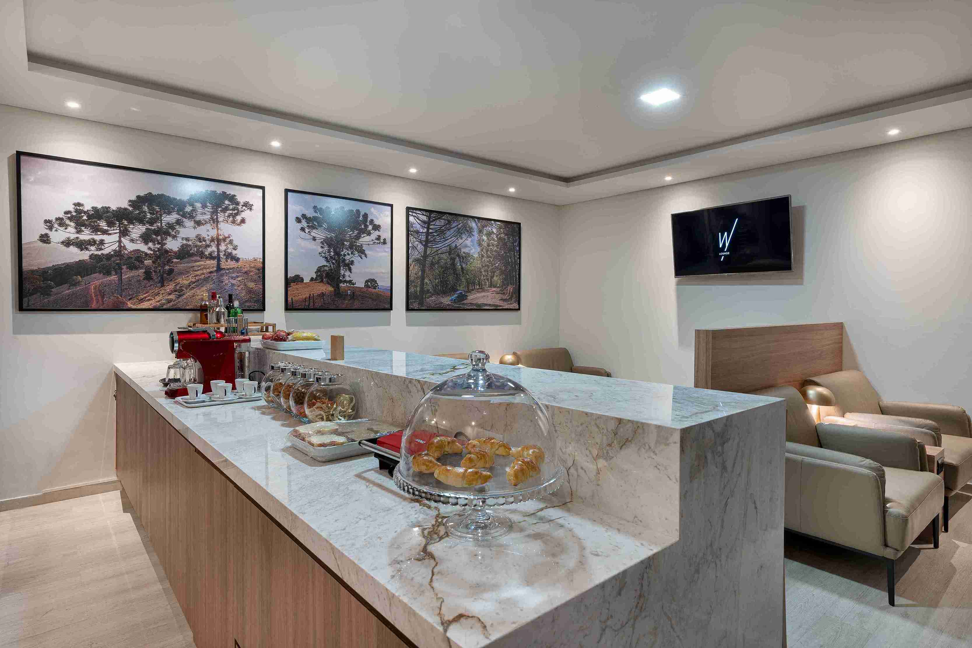 W Lounge Londrina  atmosphere, image 3