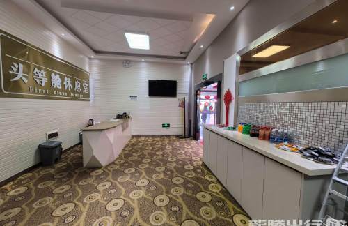 ZAT百事特头等舱休息厅（T1国内）