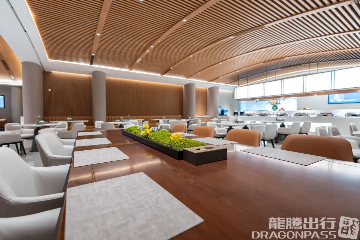 First Class Lounge 3(Airside) – photos 3