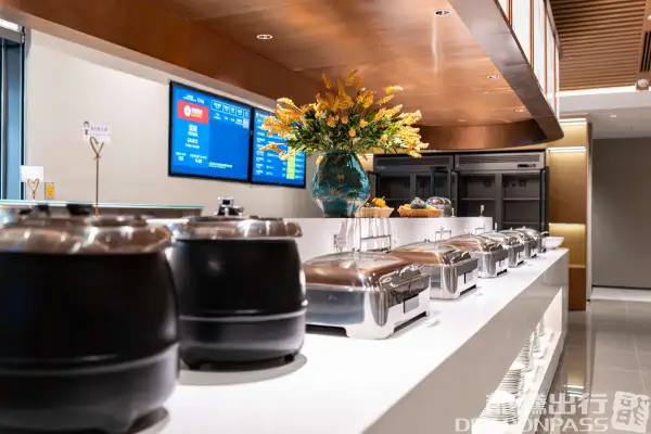 First Class Lounge 3(Airside) – photos 4